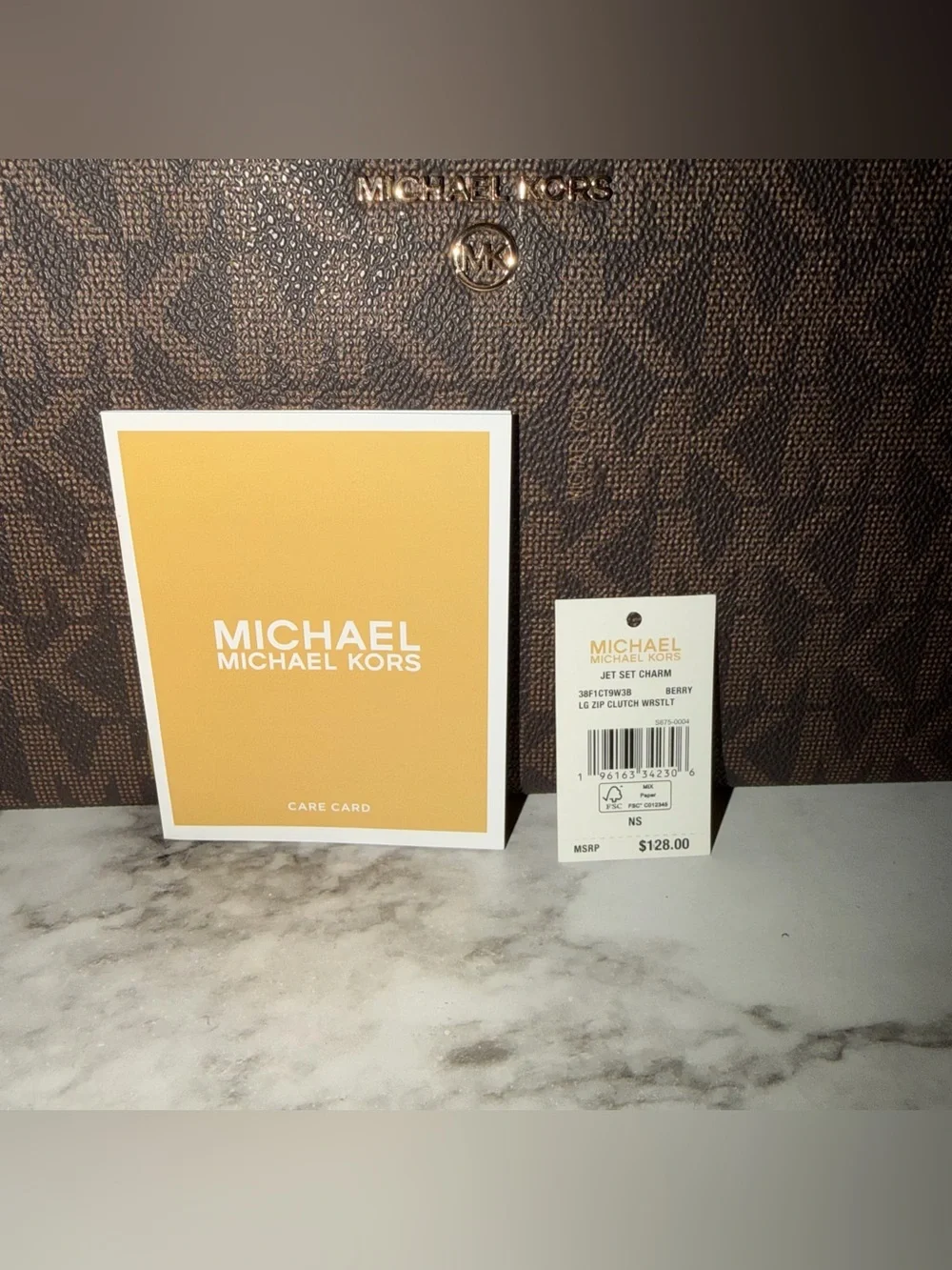 Michael Kors jet set large clutch (berry)